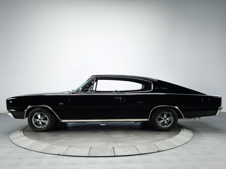  Dodge Charger 383 1966 года  (фото 6 из 22)